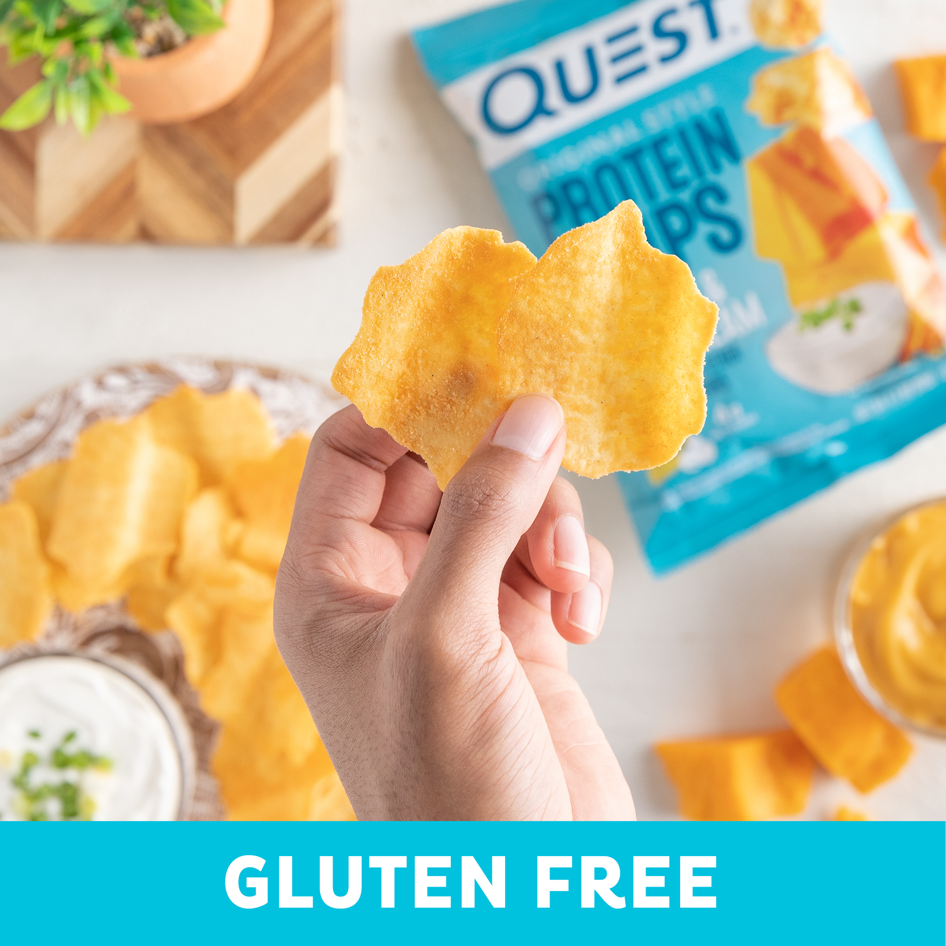 cheddar-and-sour-cream-original-style-protein-chips-o3 qst-000296_cheddar-_-sour-cream-original-style-protein-chips_7.2.png